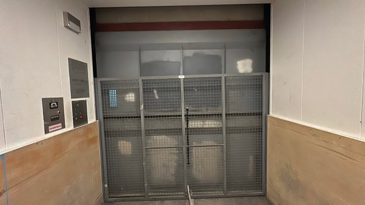 Esco Hydraulic Freight Elevator @ Cherry Creek Mall Denver Colorado