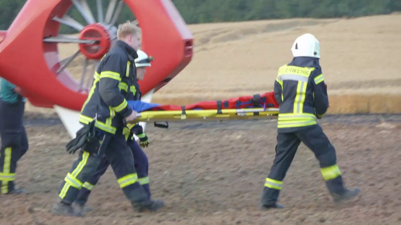 Allstedt / Feuerwehrmann überrollt