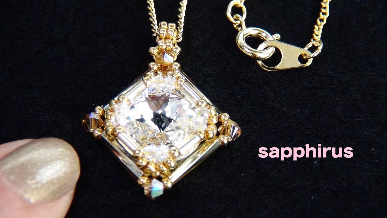 【ビーズステッチ】スワロフスキー(リボリ)のベゼルペンダント2☆作り方　How to make a pendant.2 swarovski crystal/1122 rivoli/bezel