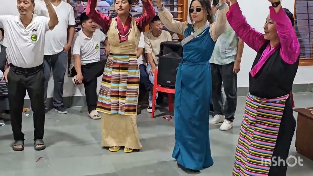 འཁྲུངས་དཀར་ཉིན་མོ་དགོར་གཞས།།