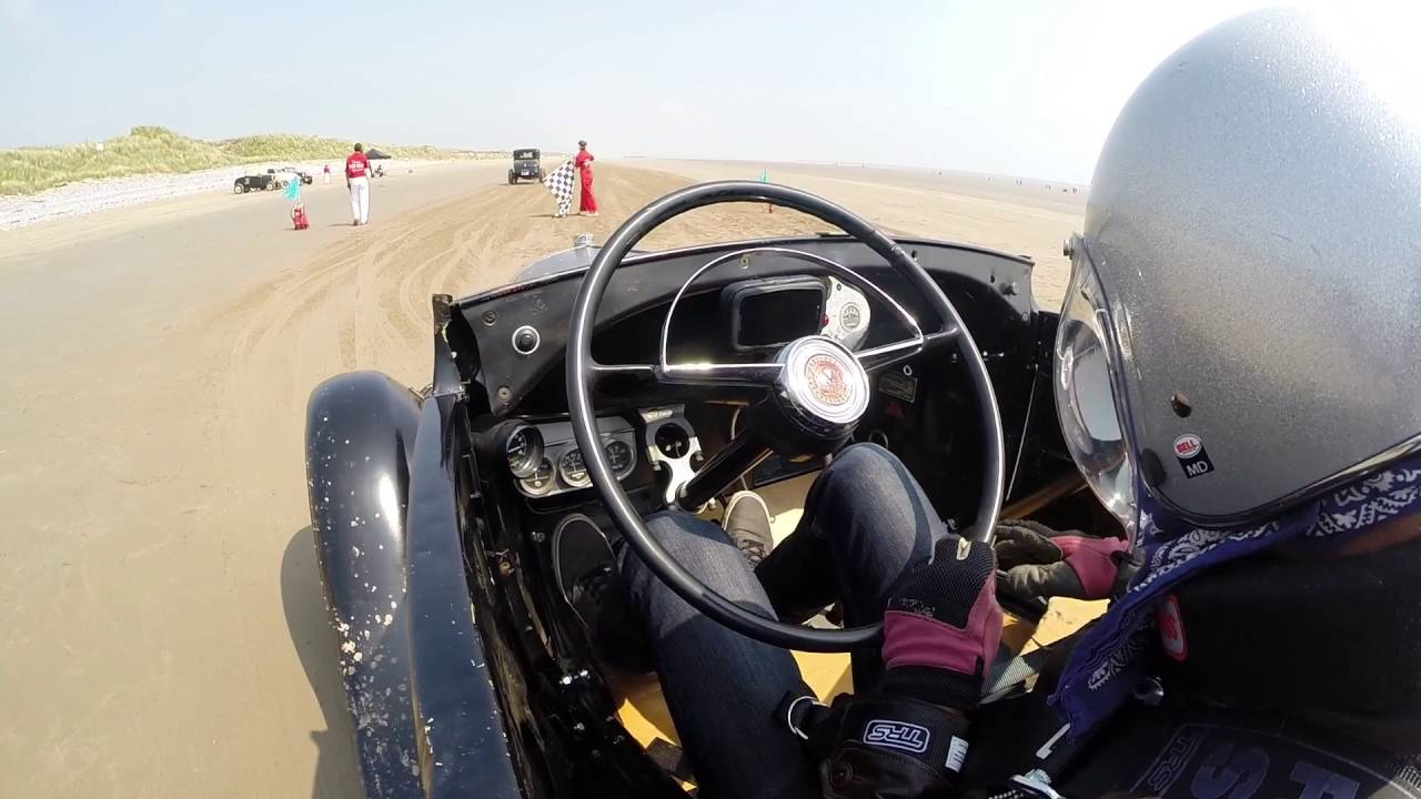 VHRA Pendine Sands 2016 Malc Farrant Steve Hill  Matt Farrant