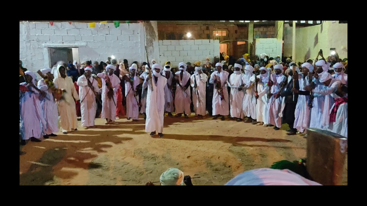 بارود الشباب (فرقة حاسي ڨارة) في زارة سيدي محمد بادريان فرجة ممتعة8مارس2021,