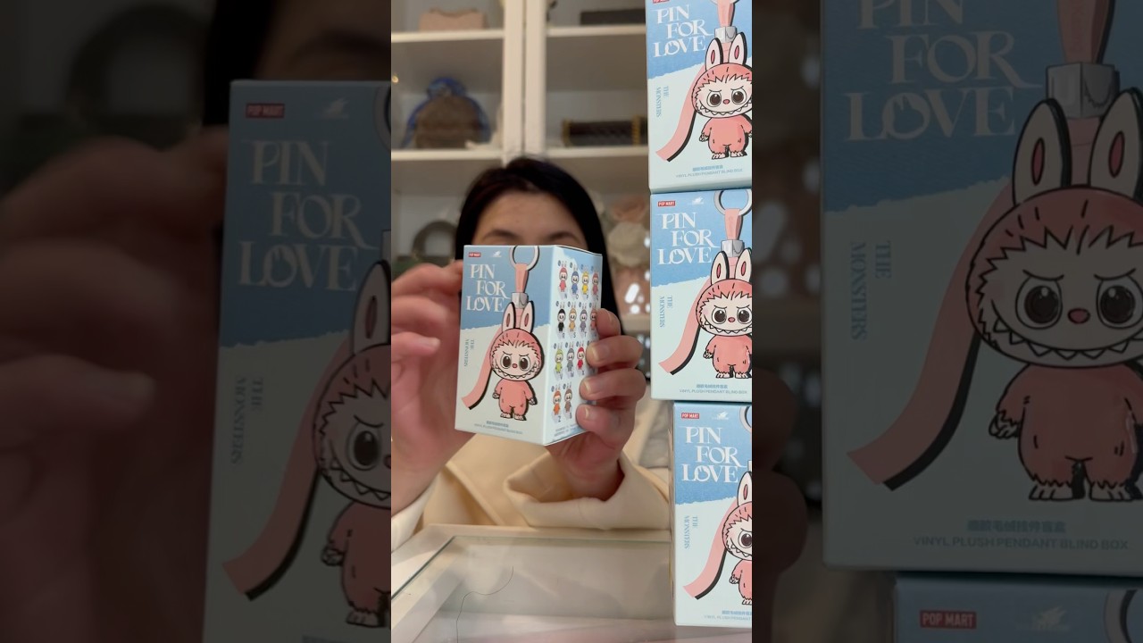 I heart labubu! #labubu #labubuviral #labubuunboxing #popmart #asmr #unbox #blindbox #unboxing