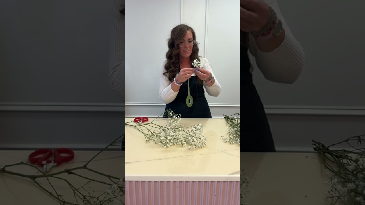 HOW TO MAKE A FLOWER CROWN