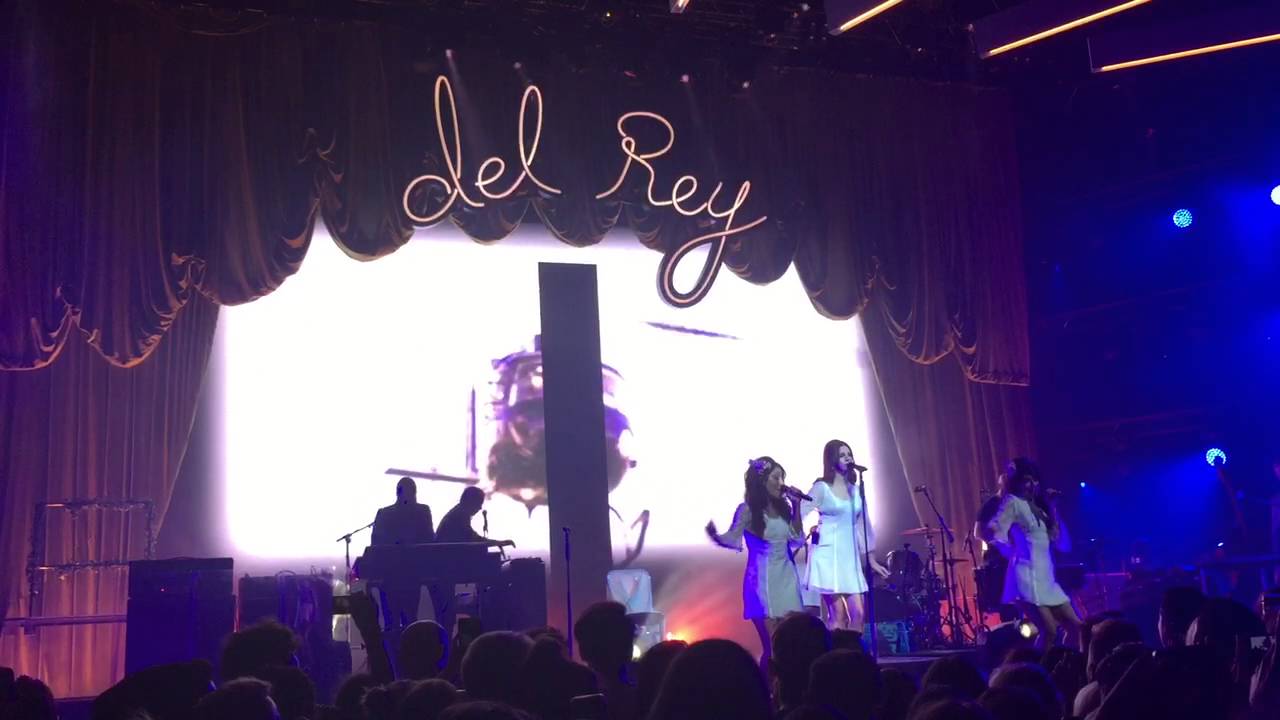 Lana del Rey Salvatore & High by the Beach live Montreux jazz 2016