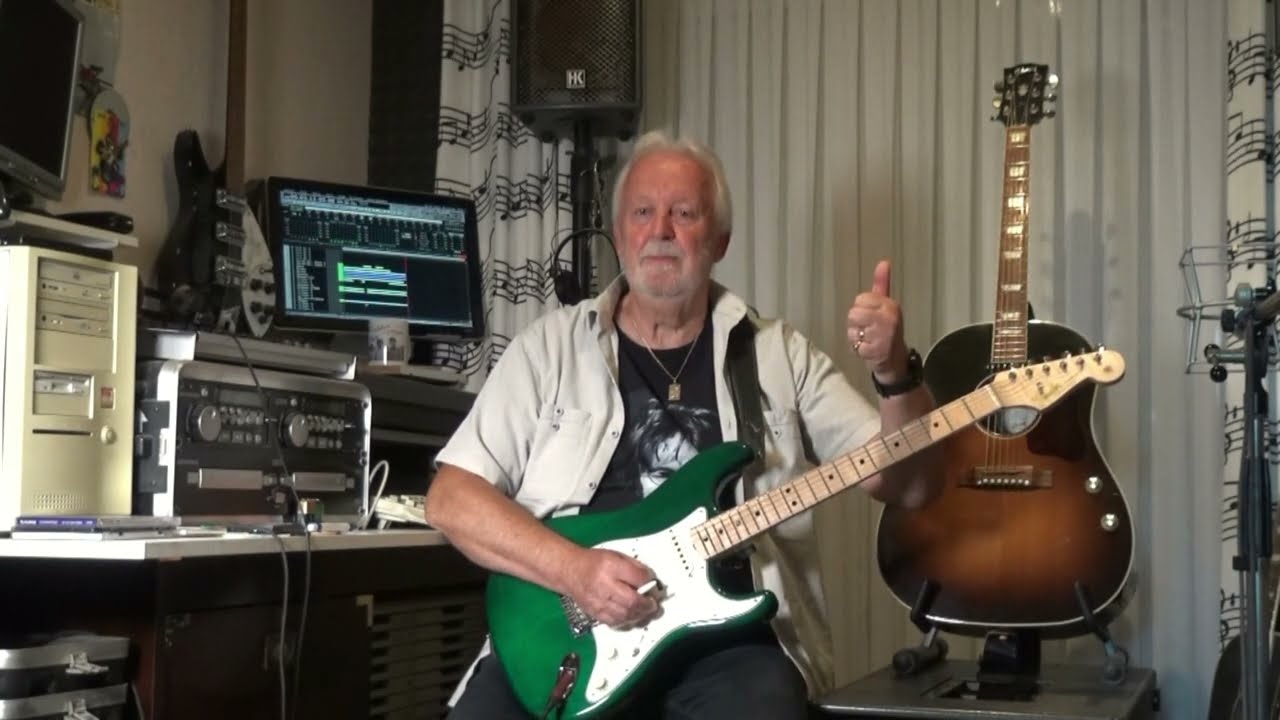 Buona Notte Bambino Mio - Rocco Granata ( on guitar by Eric )