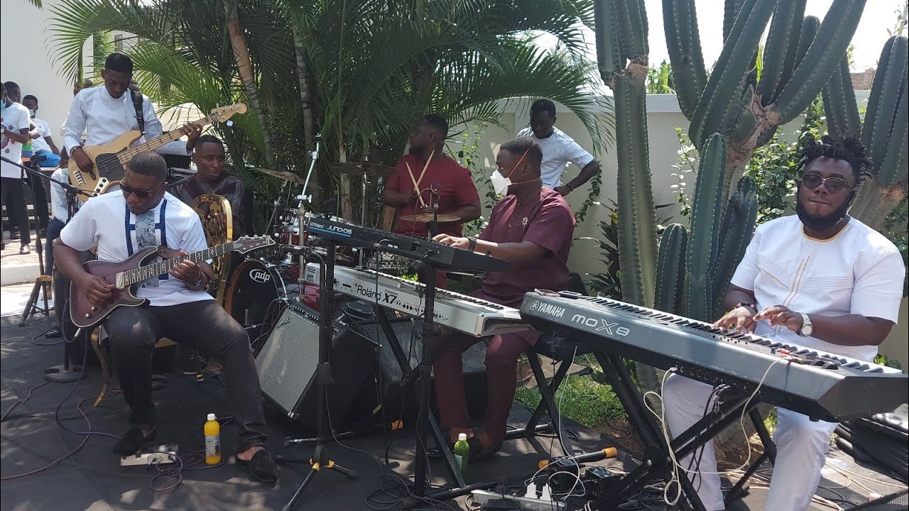 Jam Session with Prince Hakeem🎸 JLoops🎹 Bludo🥁 Apenteng🎹 At Joe Mettle's Customary Marriage