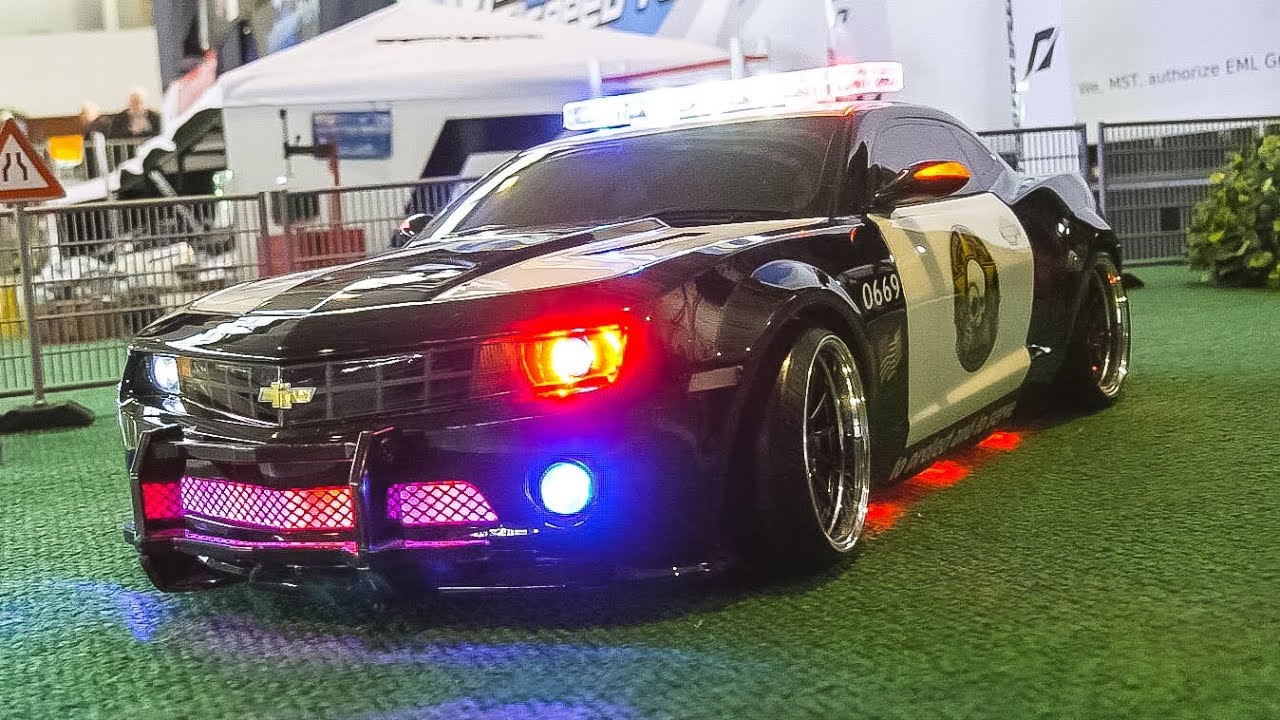 RC MODEL DRIFT CAR CHEVROLET CAMARO SS V8 POLICE IN ACTION!!
