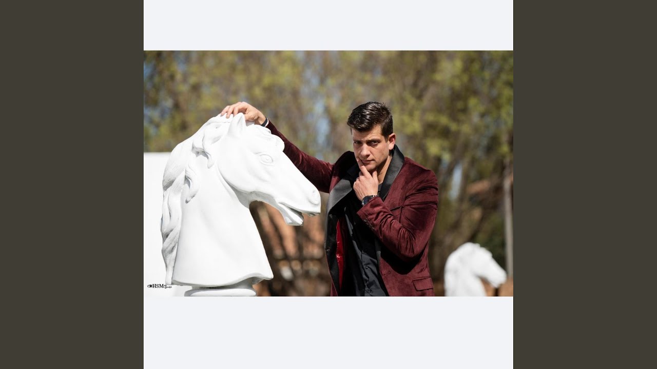 Gloria. a Short Mass