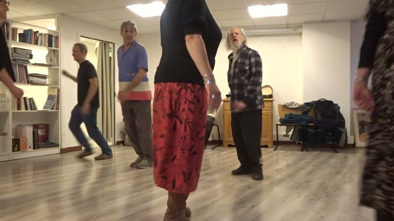 Bourrée d'issoudun , initiation