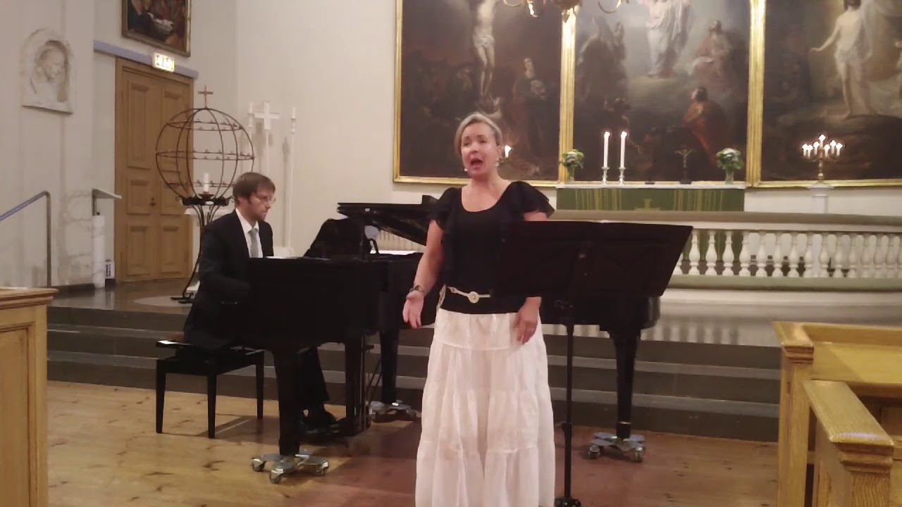 Oskar Merikanto: Päivännousu kultaa kirkkomaan