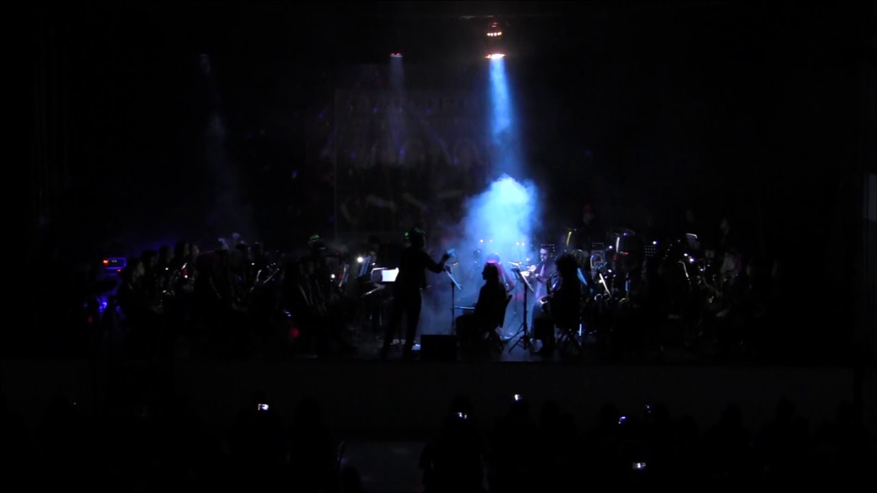 'Highway to Hell' de AC/DC interpretado por la Banda de Música de Fuentes de And