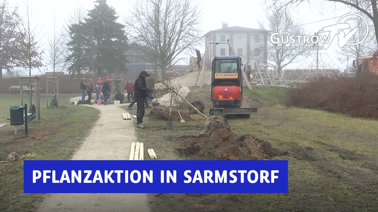 Pflanzaktion auf dem Spielplatz &bdquo;An der M&uuml;hle&ldquo; &ndash; Gemeinsam f&uuml;r ein gr&uuml;neres Sarmstorf!