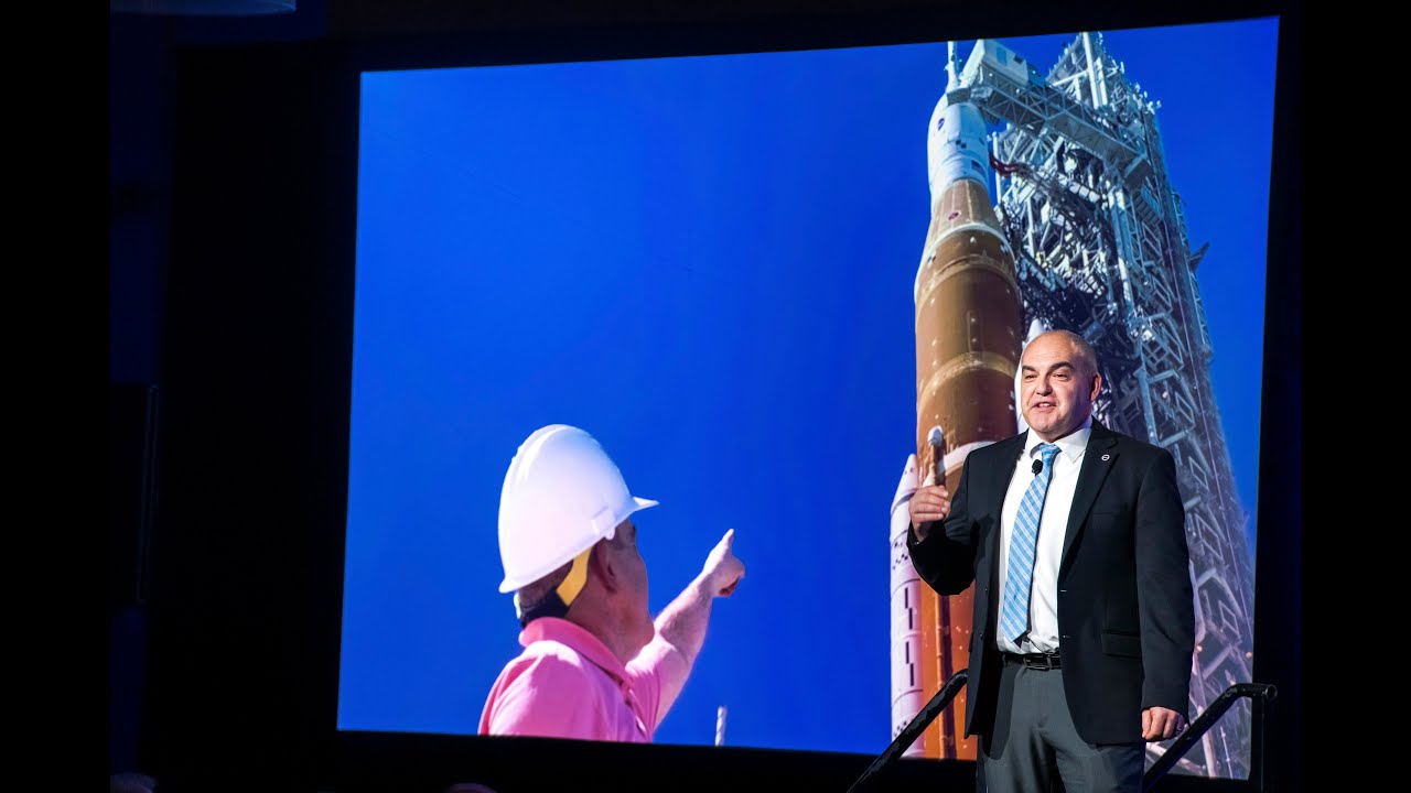 Dreaming of Going to the Moon: Carlos Garcia-Galan
