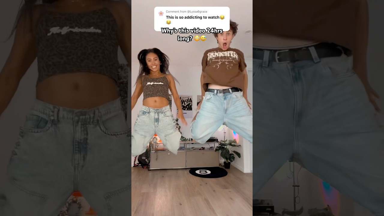 TRAPPED! INFINITE LOOP&hellip; 😅👆 in: ​⁠​⁠@JasminandJames #funny #loop #viral