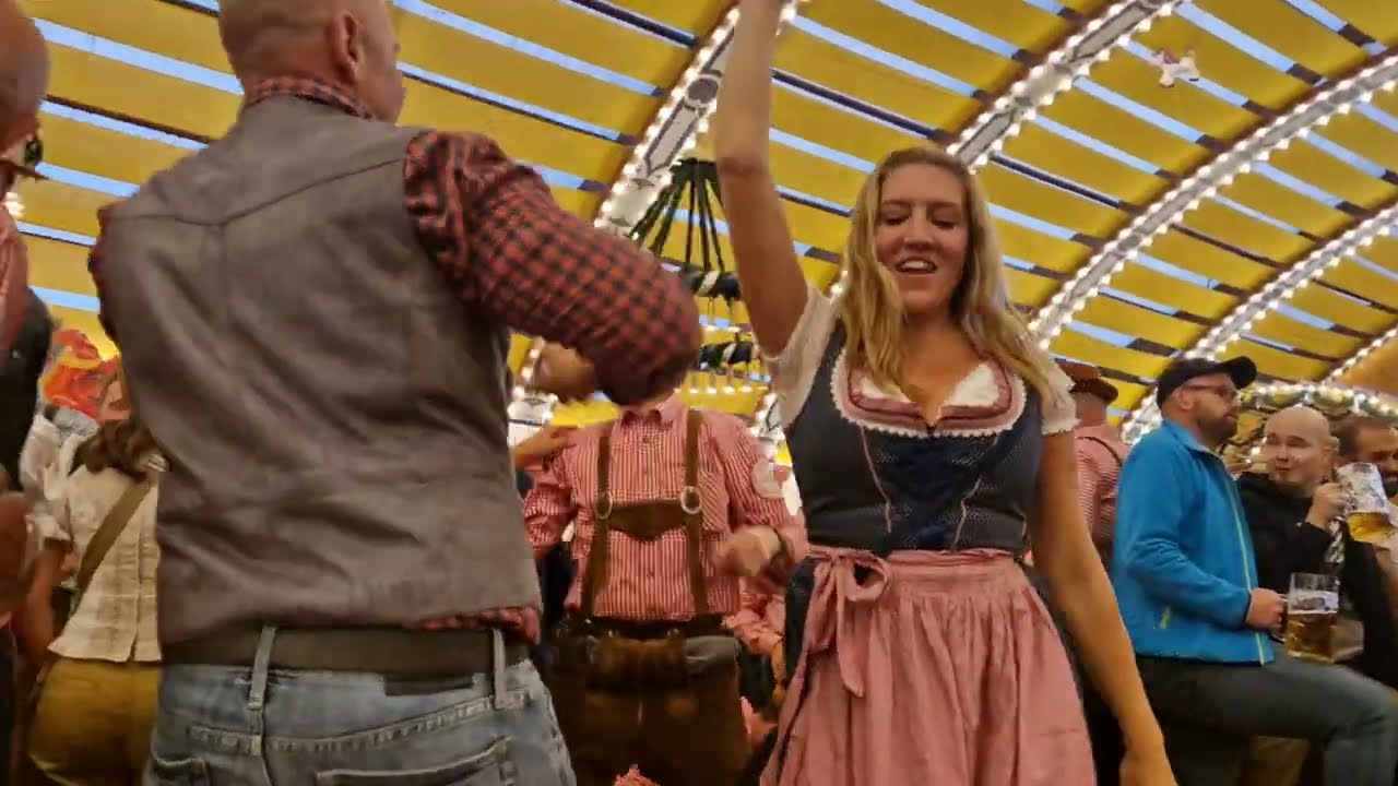 Oktoberfest 2022 - 04 Italo Mix (Mamma Maria, ...)