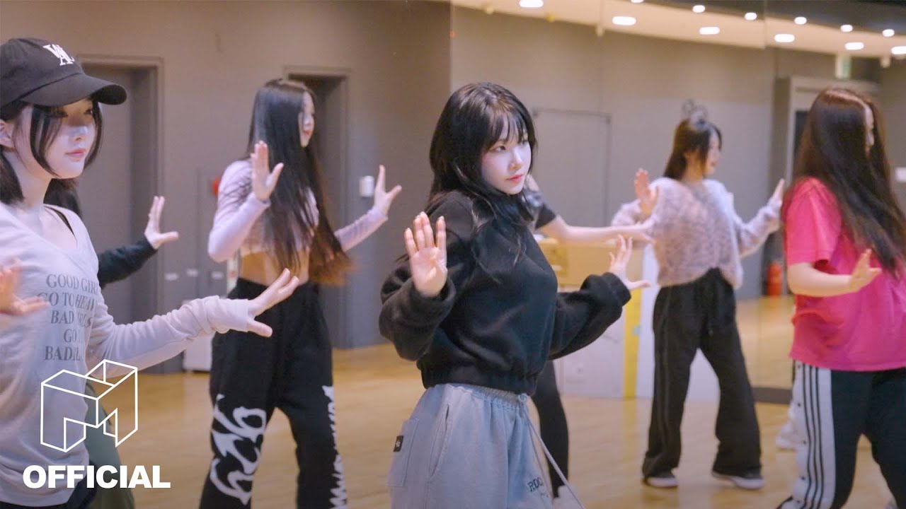 역대 최다😮 16인 New Look 안무 연습 비하인드 공개! | EN JP CN | SIGNAL 231117