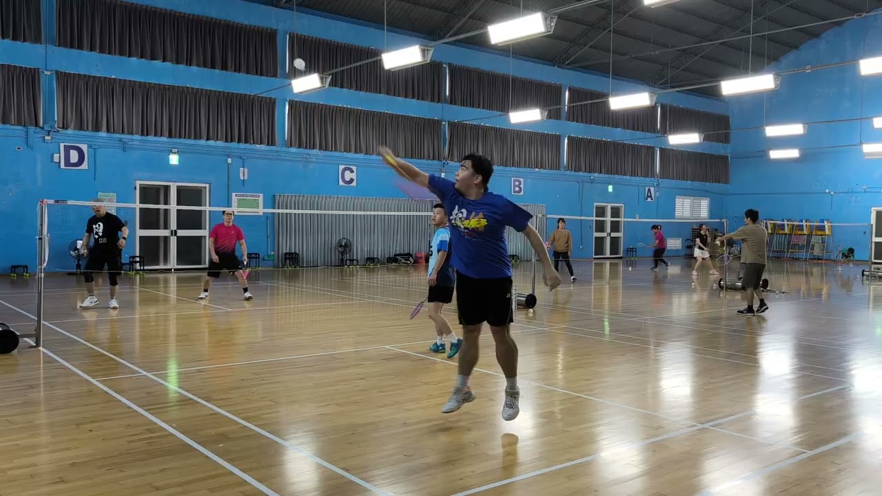 二四羽球隊12/25-17 阿民,小高Vs 元杉,暐翔
