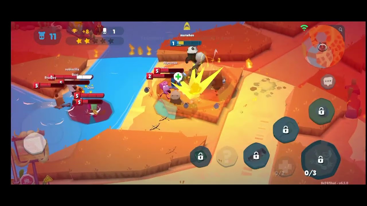Playing zooba with my friend hamzah with po #zooba 