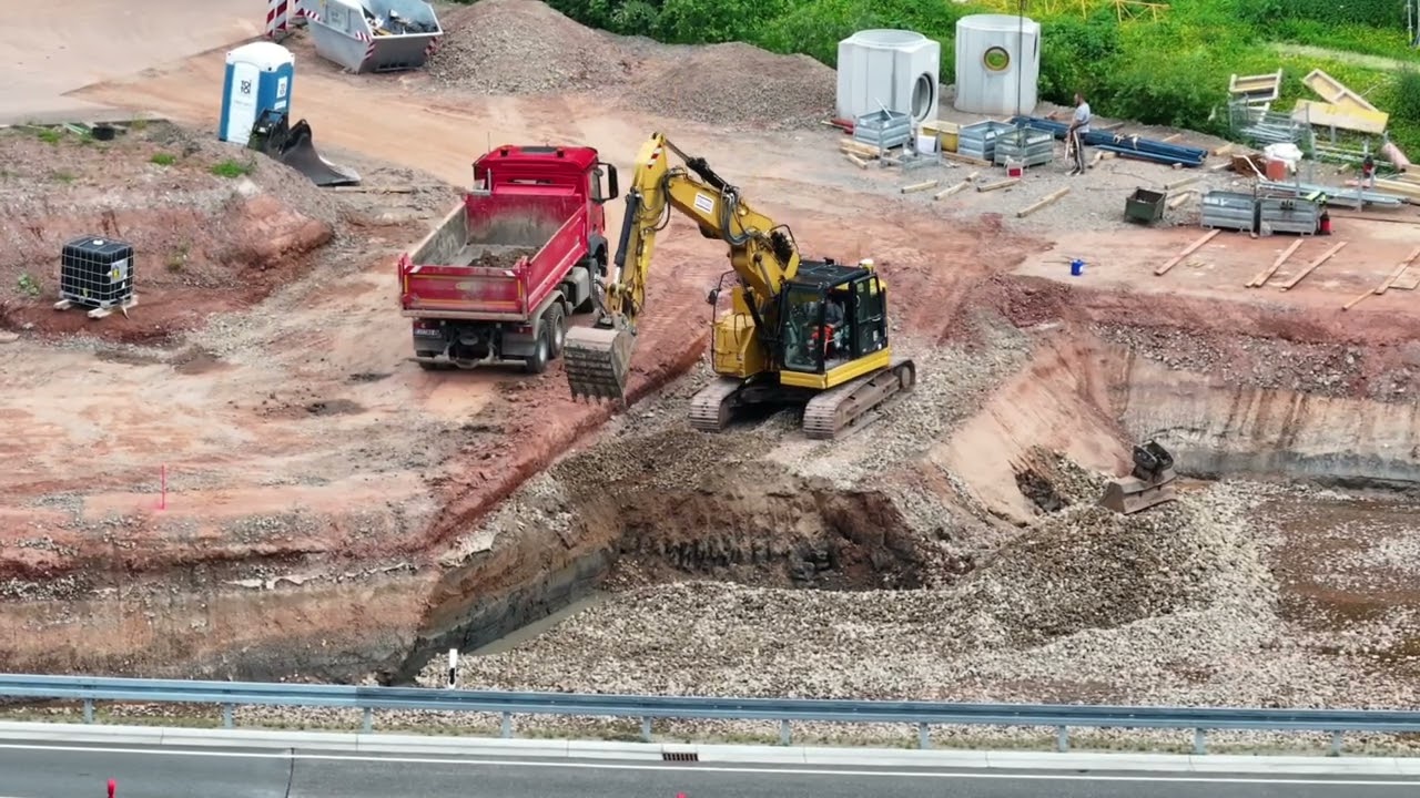 Moin... Moin  hier ein kleines Video zur A44 im Bereich von Sontra West