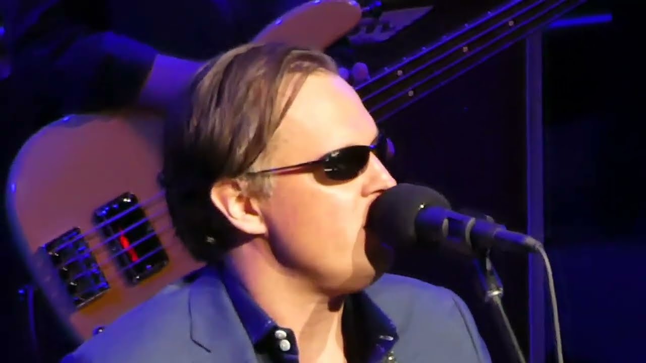 Joe Bonamassa - Mountain Time - Live at Beacon Theater, NYC - November 16, 2019