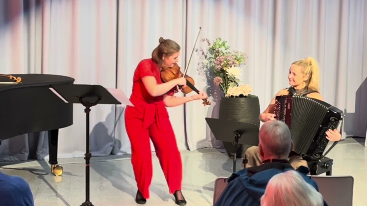 Escualo - Astor Piazzolla - Jorun Marie Kvernberg og Kristina Farstad Bjørdal.  Tango