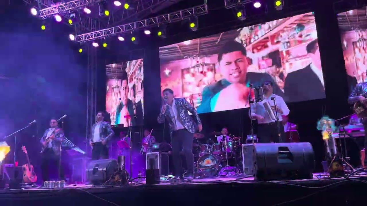 Grupo Piel Azteca en Boxtho Alfajayucan Hgo