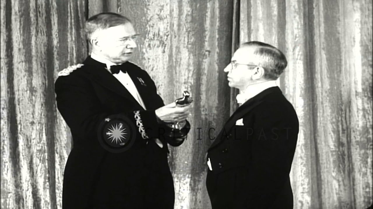 Colonel Nathan Levinson receives a Special Academy Award during the 13th Academy ...HD Stock Footage