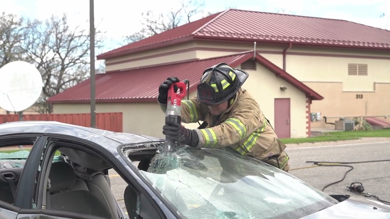 Delaware Air National Guard Firefighters Conduct Vehicle Extraction Training