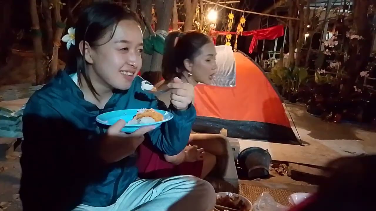 มากินข้าวแลงนำบ้านศรีวิไลเด้อ
