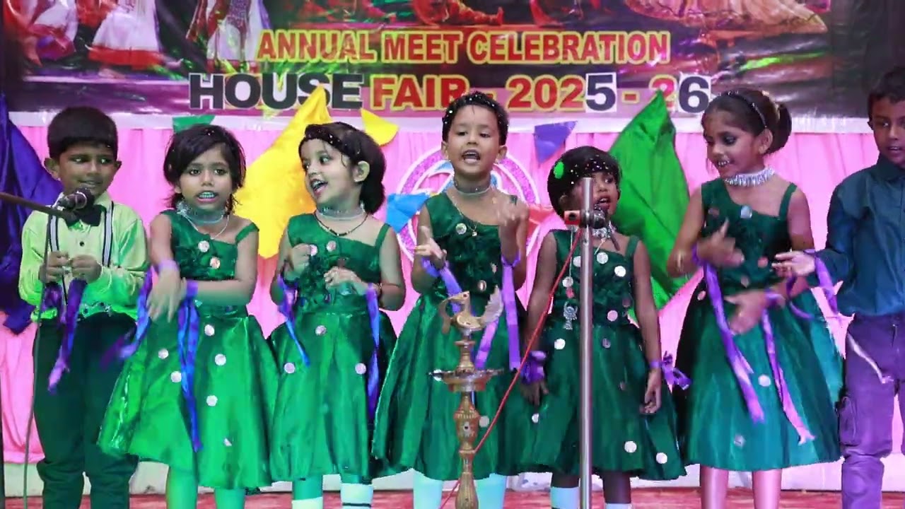 GREEN HOUSE - RHYMES ROUND