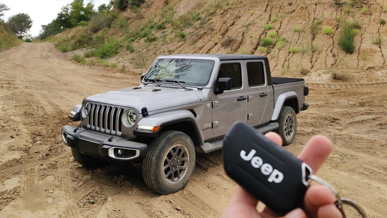 Living with the Jeep Gladiator!
