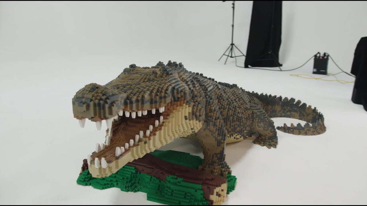 Building AWESOME- LEGO® brick Saltwater Crocodile