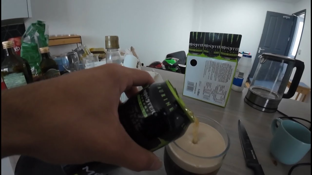 Trying Guinnster in hyper slow motion