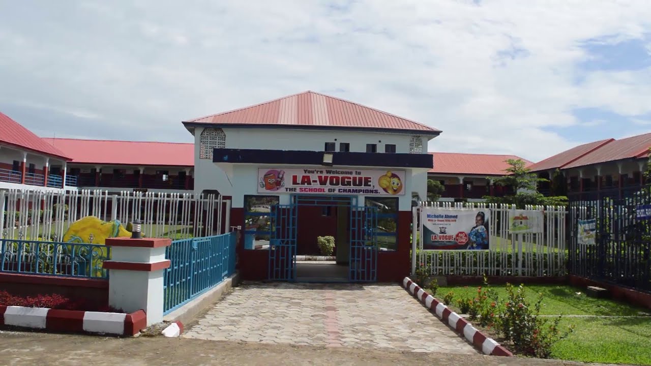 LA VOGUE INTERNATIONAL SCHOOL  DOCUMENTARY 2018