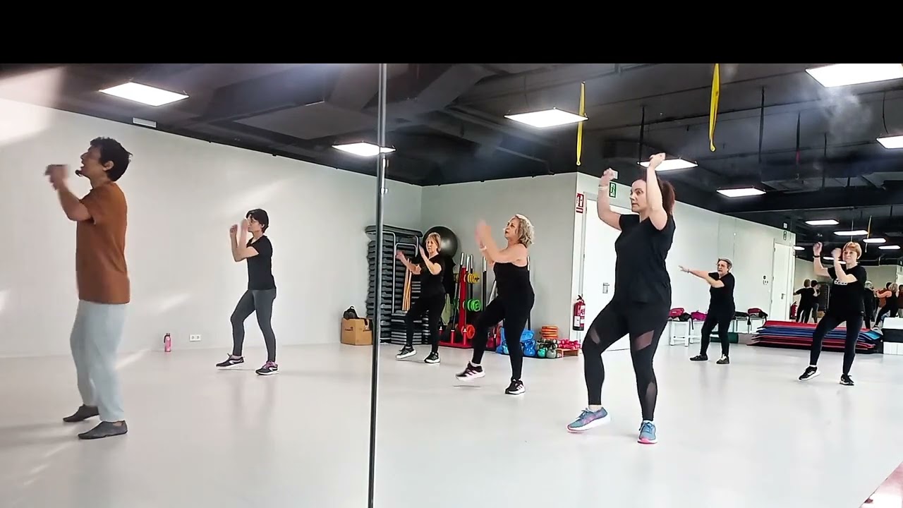 Zumba / Marc Anthony - Muevense