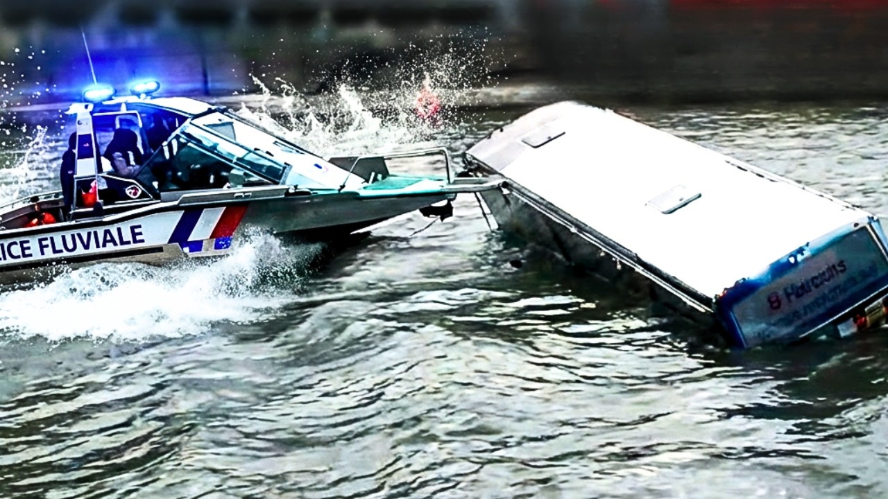 BRIGADE FLUVIALE : Les sauveteurs de l'extrême sur la Seine