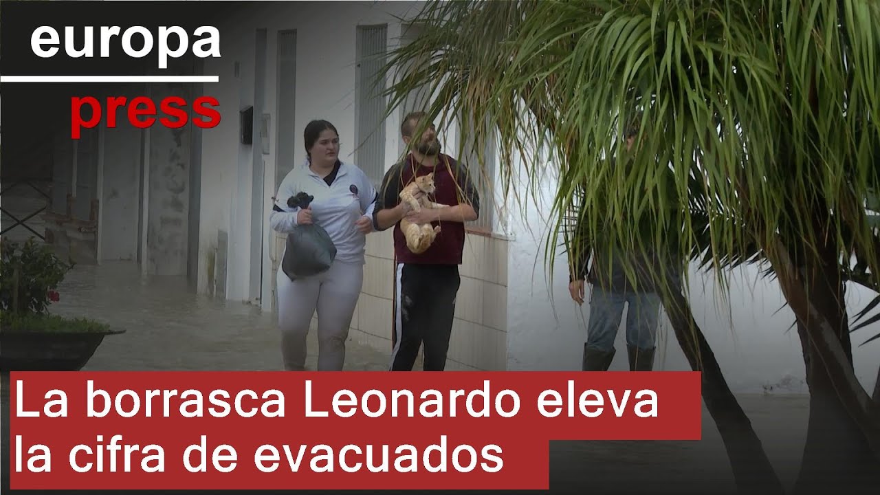 El paso de la borrasca Leonardo eleva la cifra de evacuados en Andalucía y Extremadura