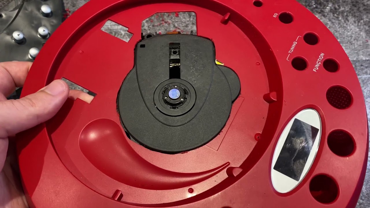Making The World's First Real GameSphere - Cutting The Disc Drive Hole/Mountings