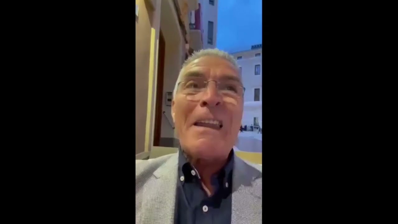 Video de Manolo Sarria que se ha hecho viral en la Semana Santa de M&aacute;laga 2022.