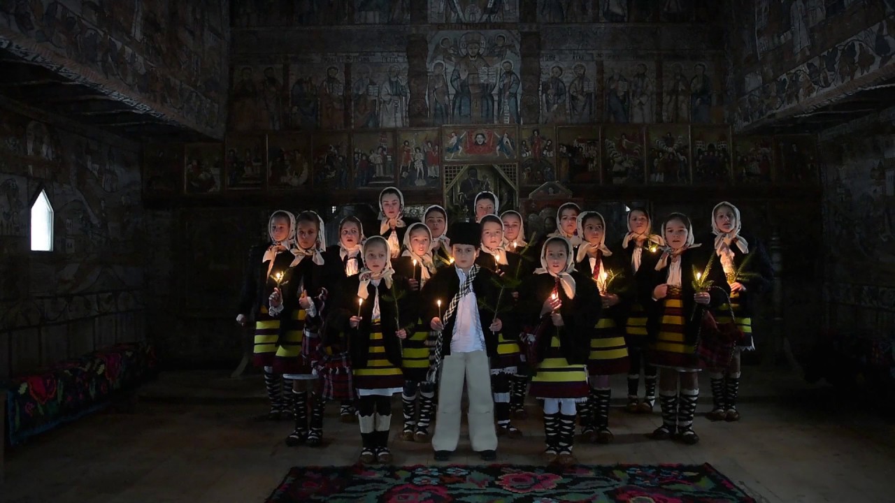 Colind în Biserica UNESCO din Ieud