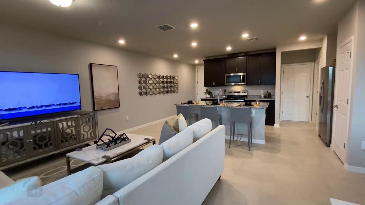 Tour of furnished 3 bedroom model townhome in Ocoee Florida