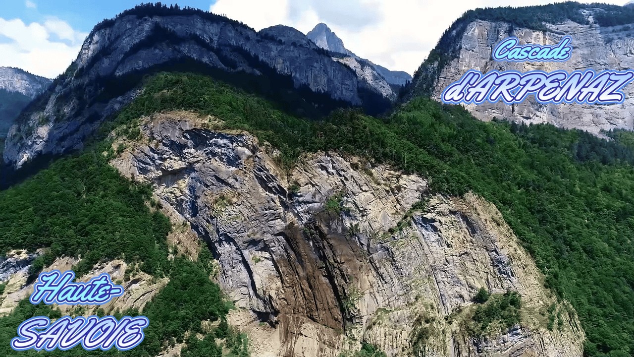 Haute-SAVOIE   Cascade d'ARPENAZ  vue d'en haut