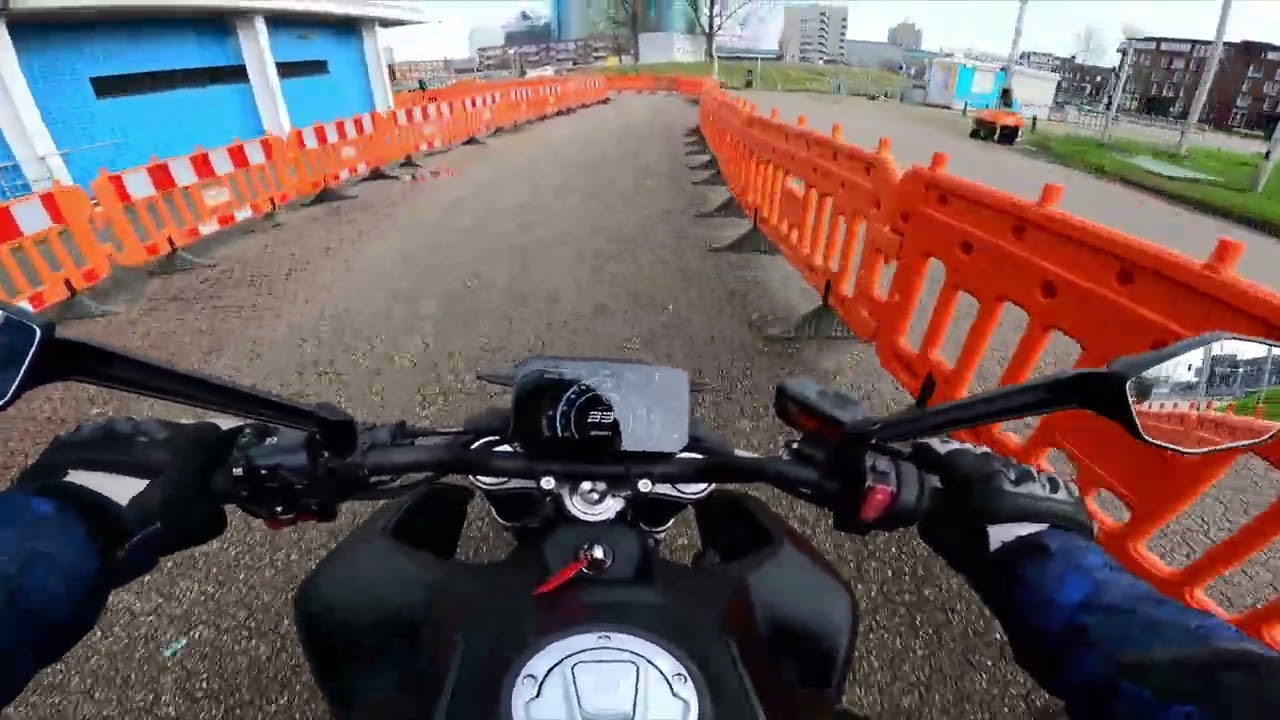 CFMoto 800NK Sport - Quick Ride op de Motorbeurs