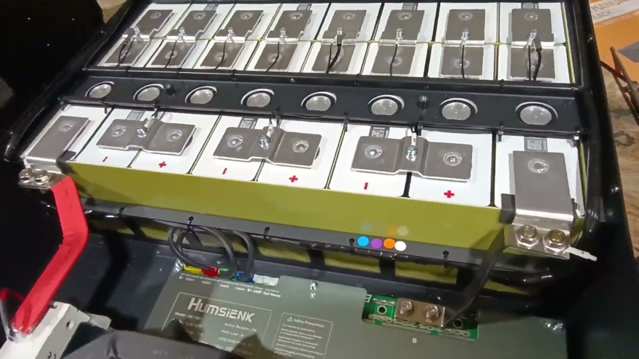 The CHEAPEST lithium solar battery on Amazon! We take it apart! Humsienk Battery