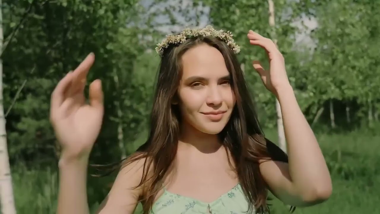 Mary - Sub soarele de vara
