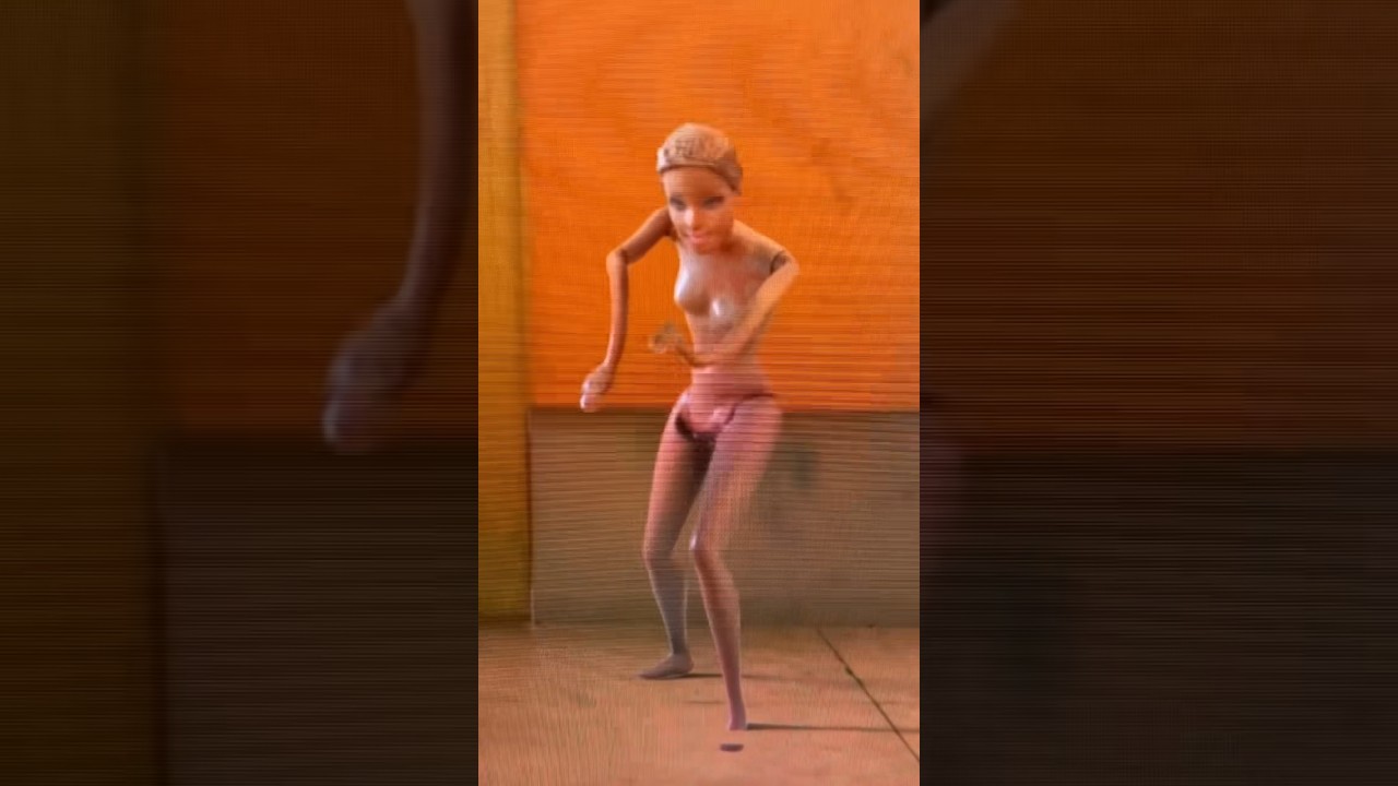 🧟&zwj;♀️ ZOMBIE BARBIE