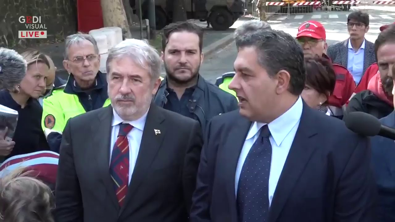 Genova, il governatore Toti e il sindaco Bucci fanno il punto sul rientro degli sfollati