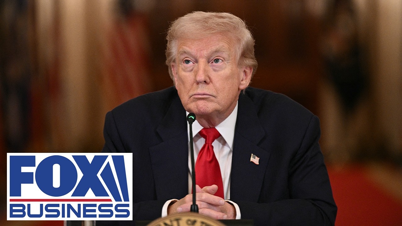 Trump threatens TOTAL SIGNING FREEZE over voter ID clash