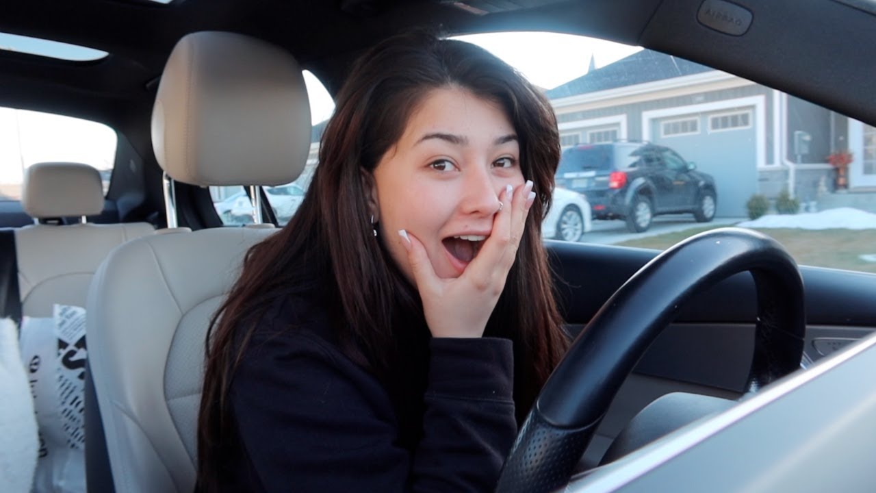 I HIT SOMETHING WITH MY CAR... *on camera*